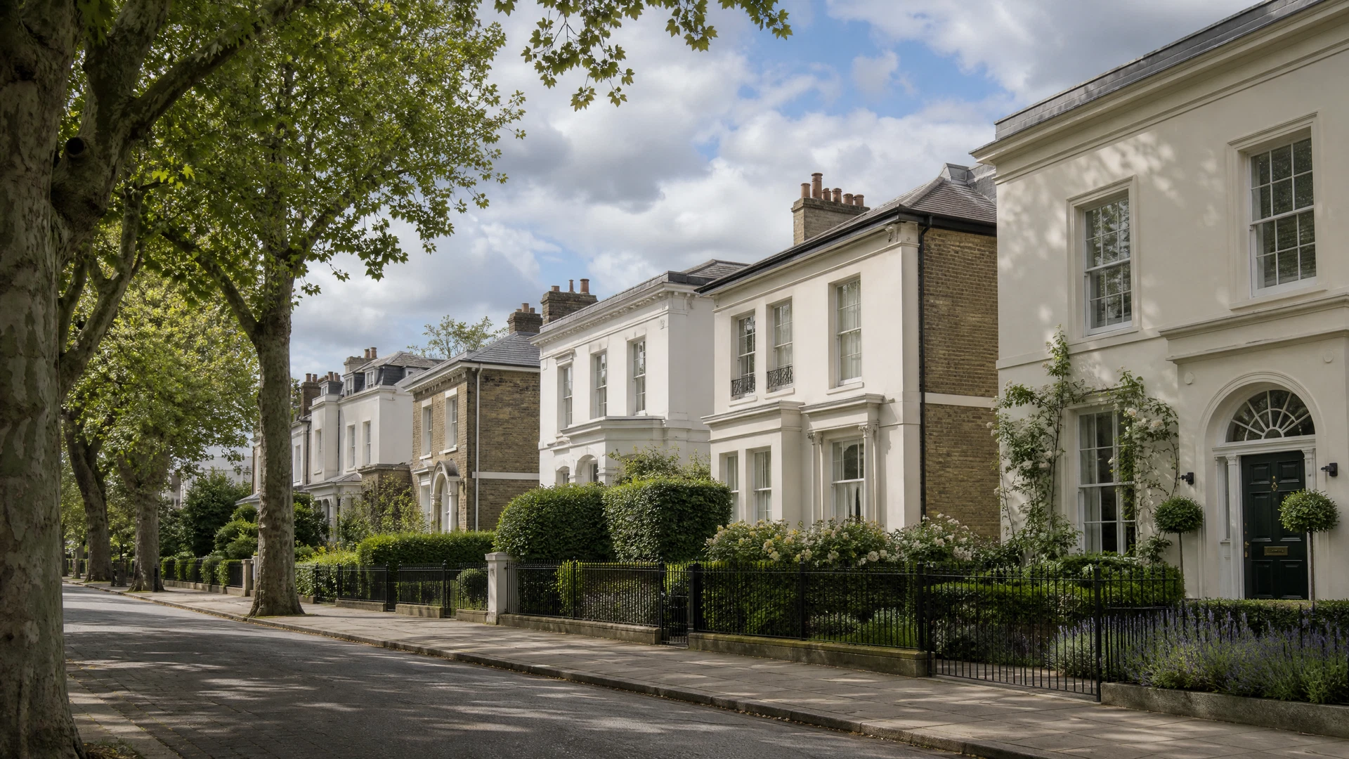 A residential street in Dereham